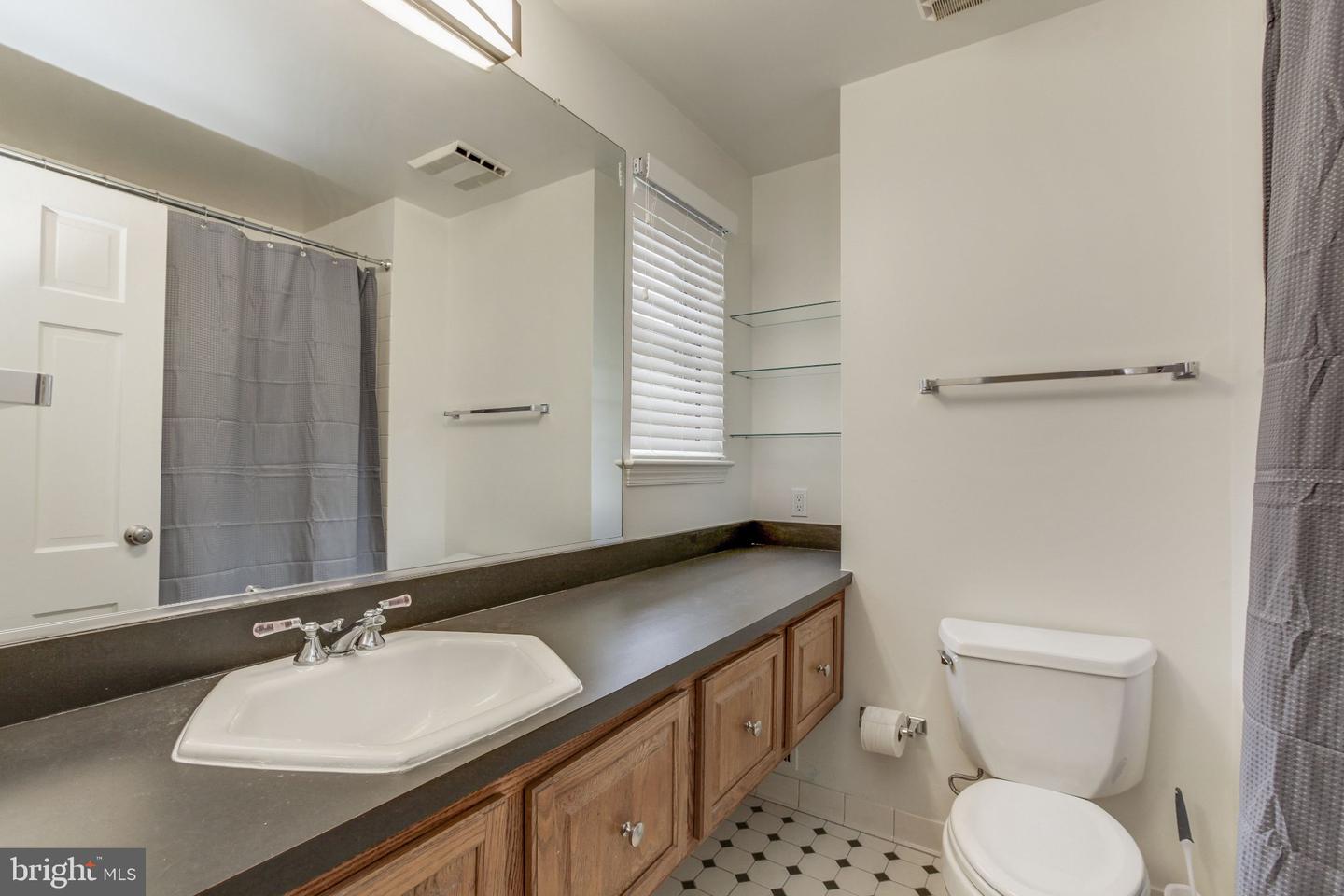 5601 Pollard Rd Property Photo 17