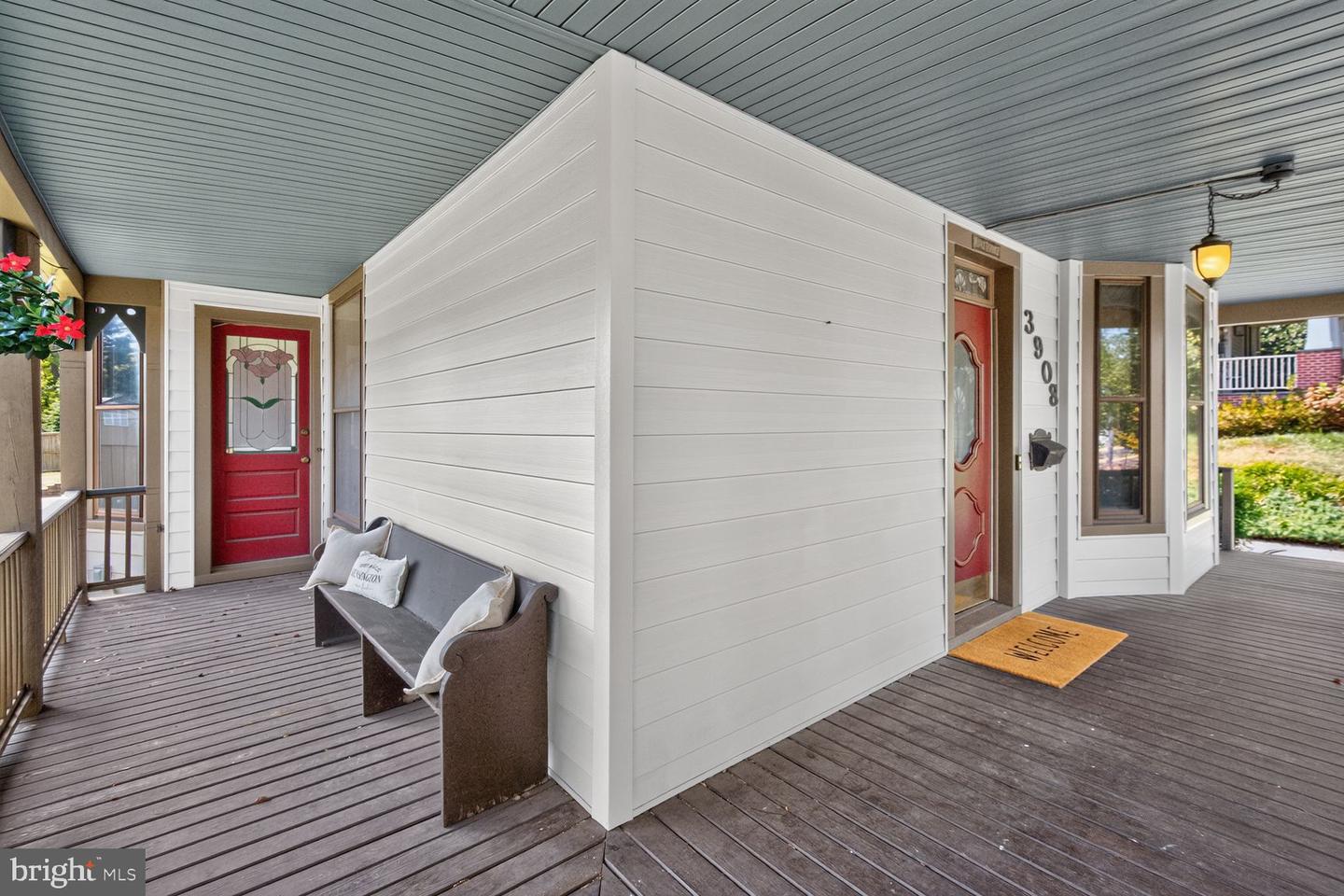 3908 Baltimore St Property Photo 4
