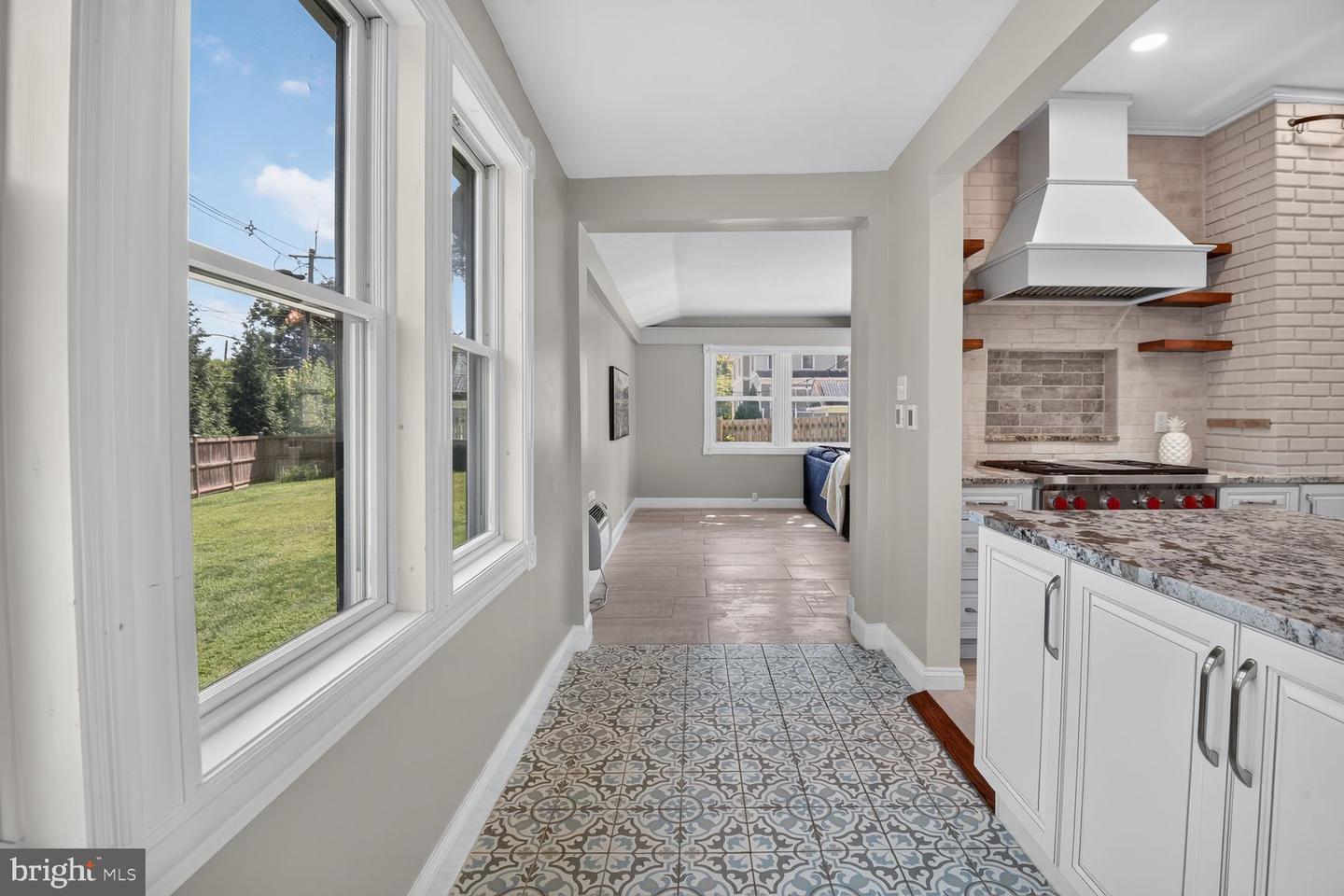 3908 Baltimore St Property Photo 26