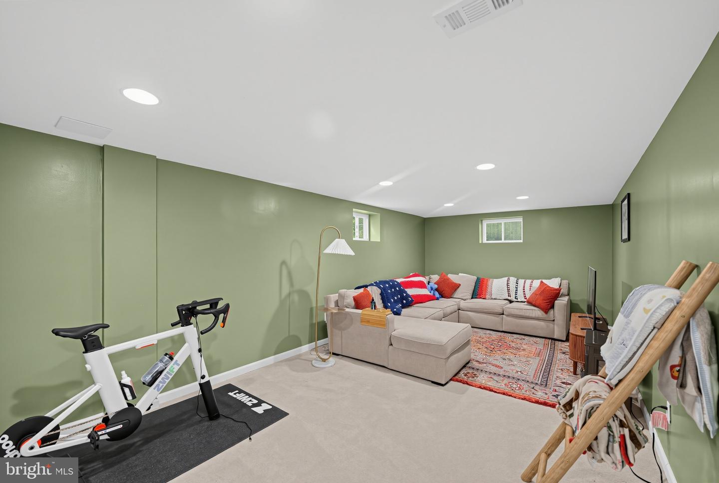 9107 Wire Ave Property Photo 15