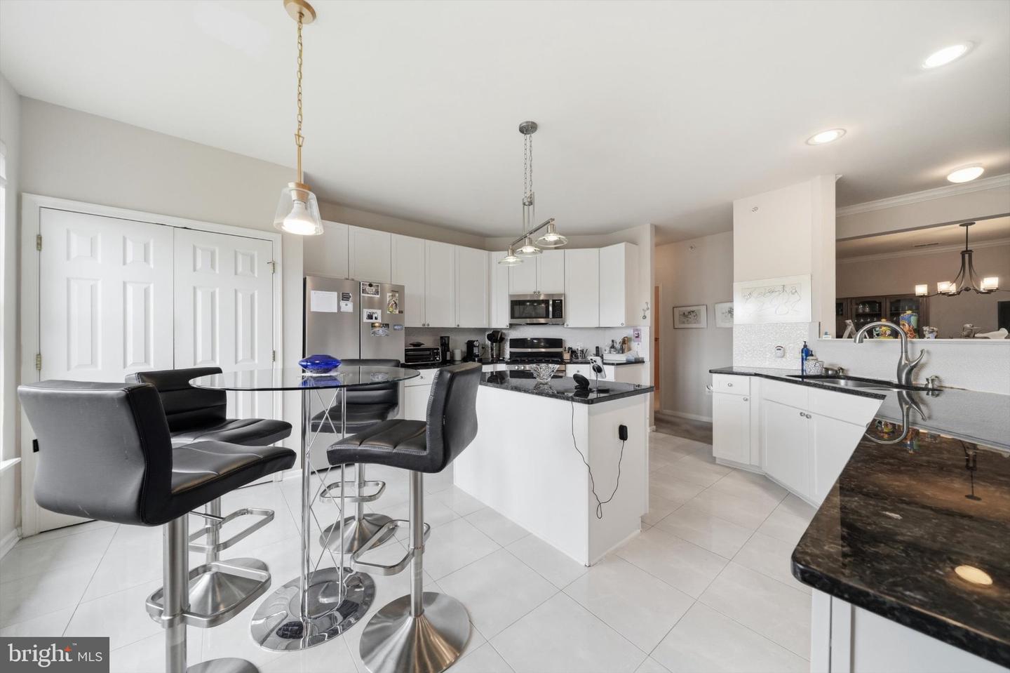 110 Chevy Chase St #406 Property Photo 17
