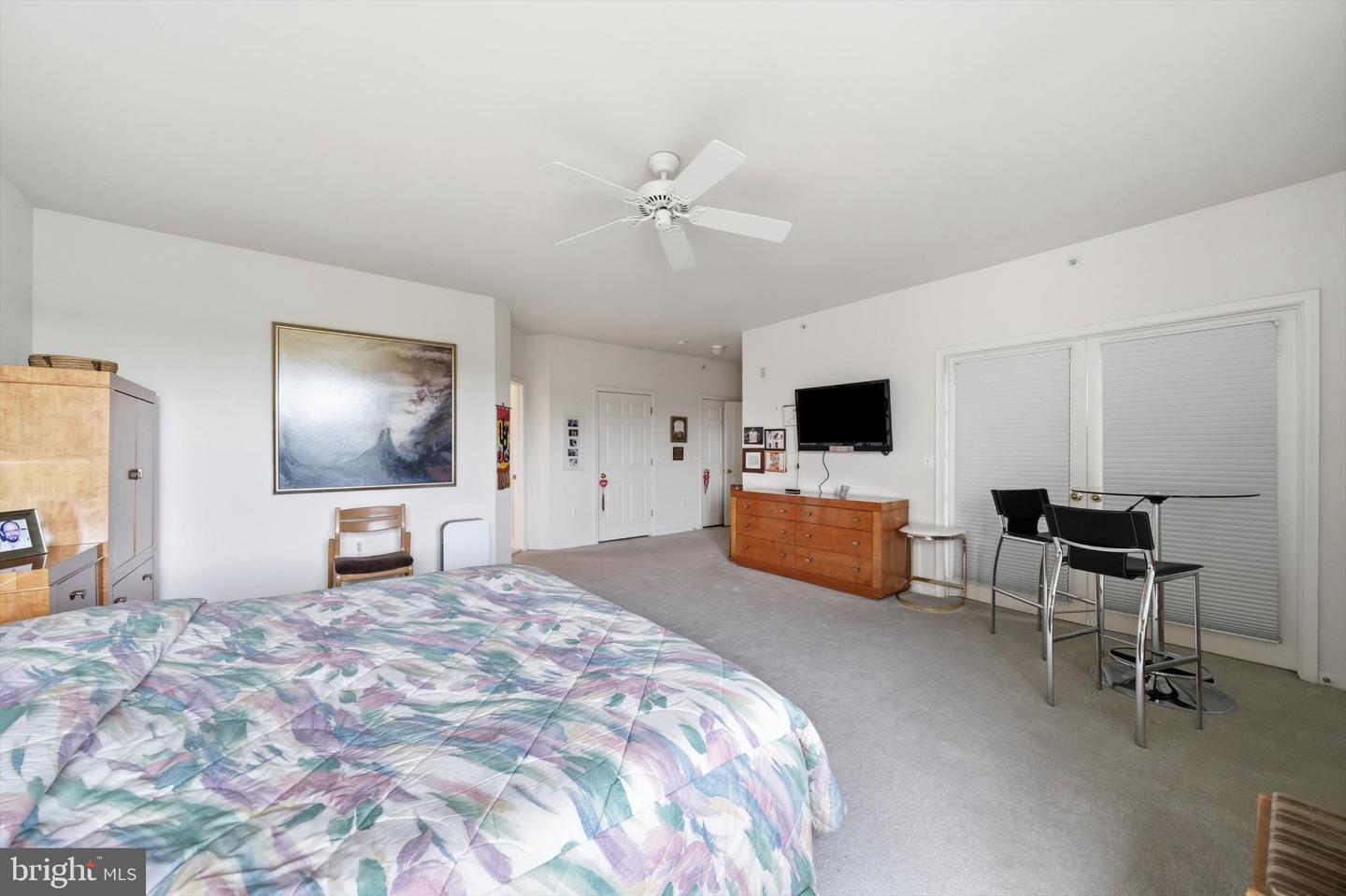 110 Chevy Chase St #406 Property Photo 26