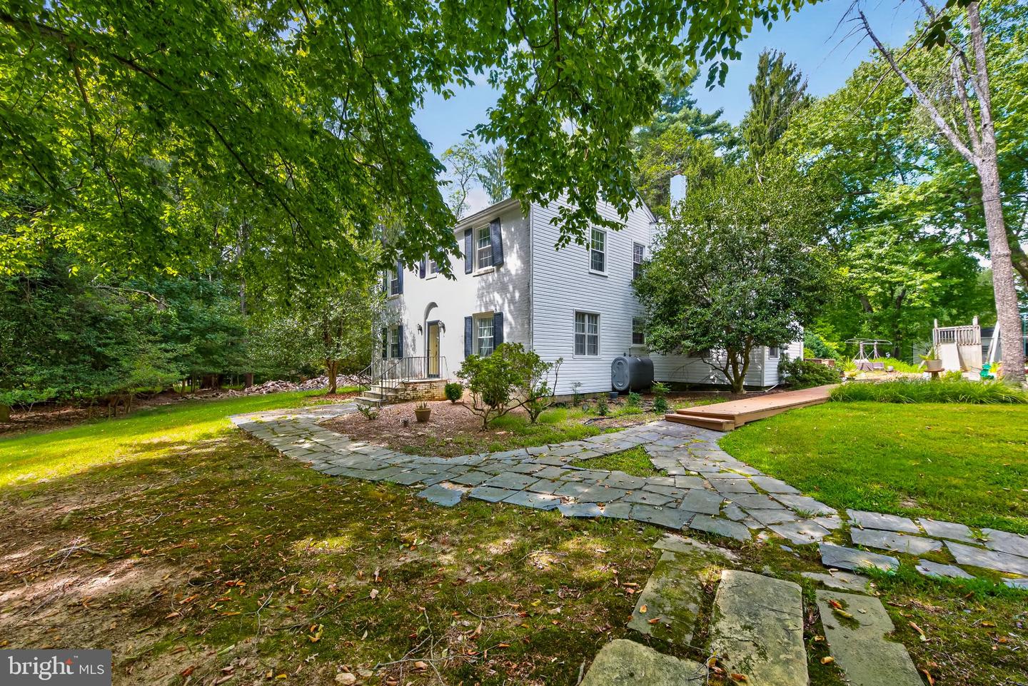 13904 Overton Ln Property Photo 1
