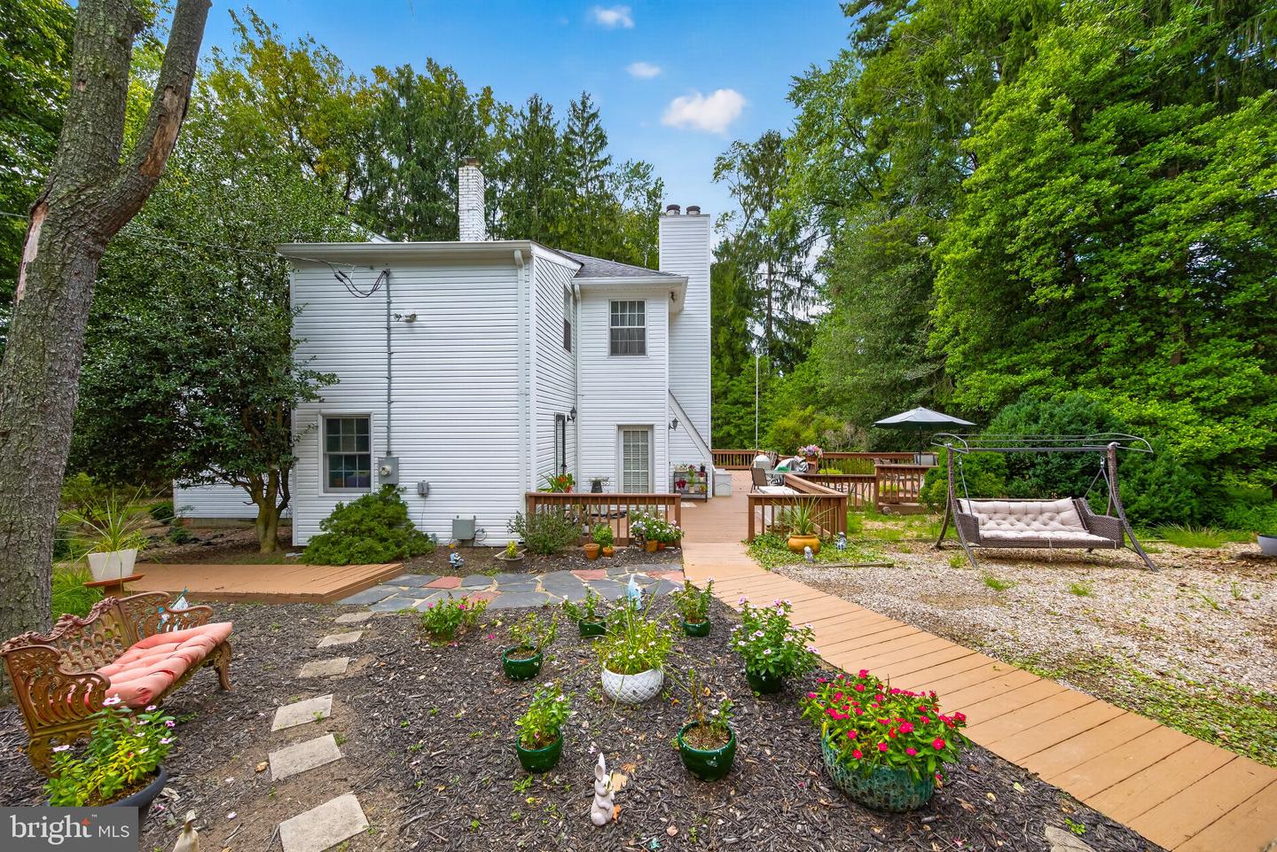 13904 Overton Ln Property Photo 8