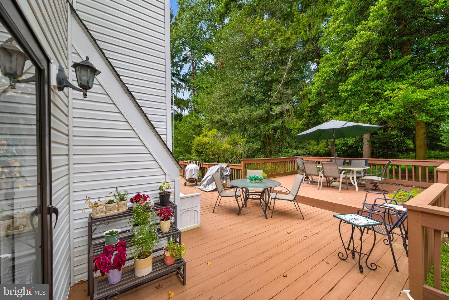 13904 Overton Ln Property Photo 10