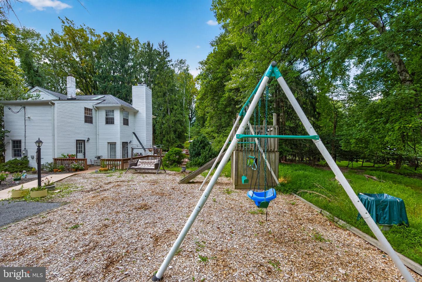 13904 Overton Ln Property Photo 14