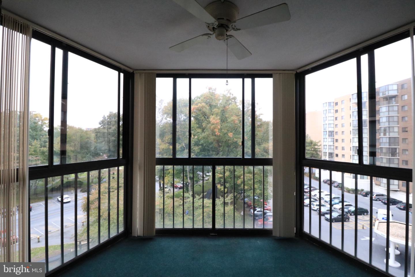 15107 Interlachen Dr #2-521 Property Photo 8