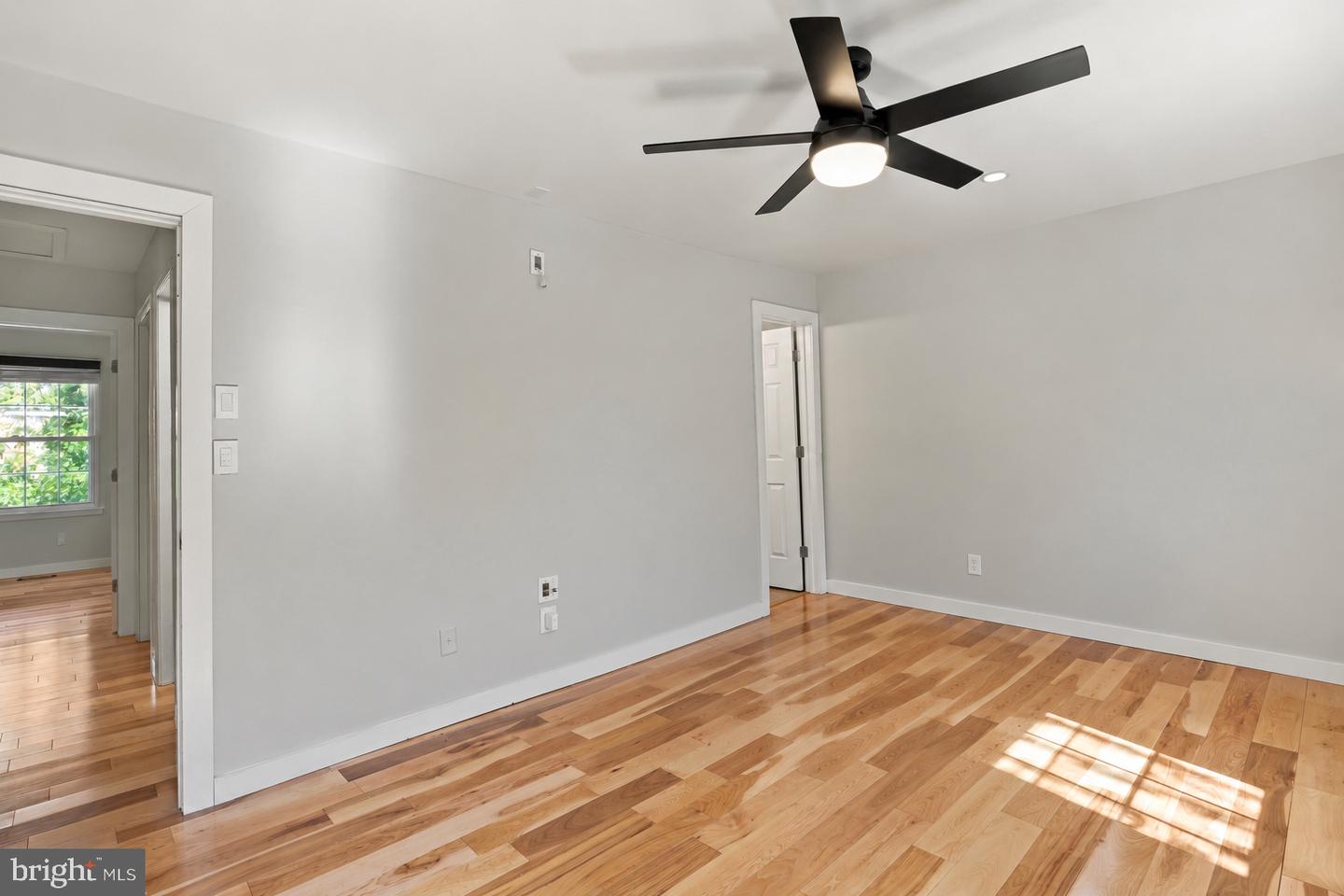 1066 Travis Ln Property Photo 24