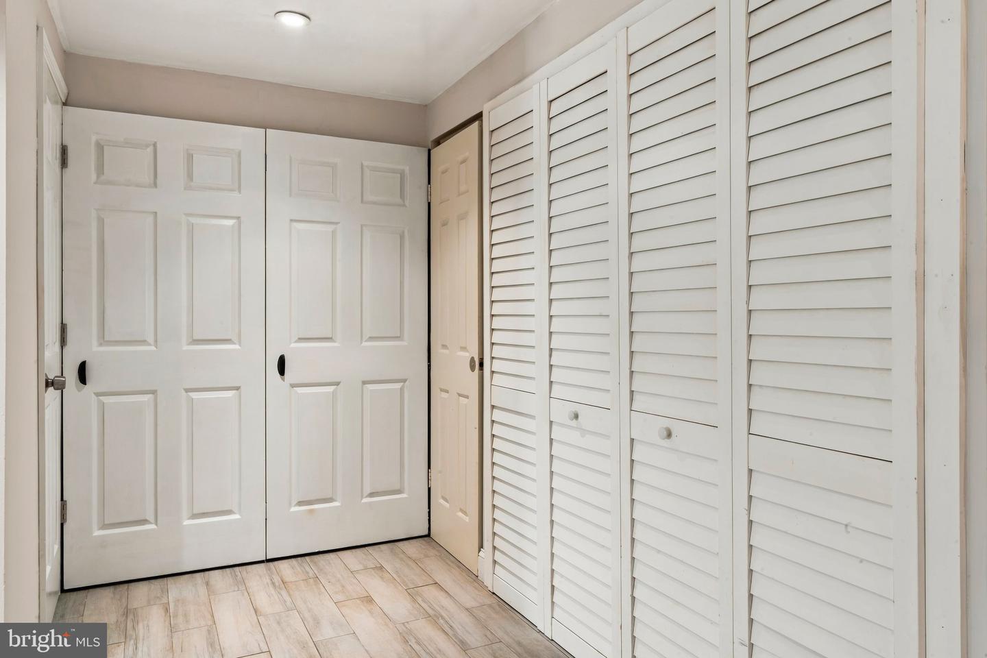1066 Travis Ln Property Photo 39