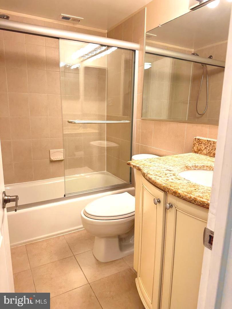 4 Monroe St #407 Property Photo 16