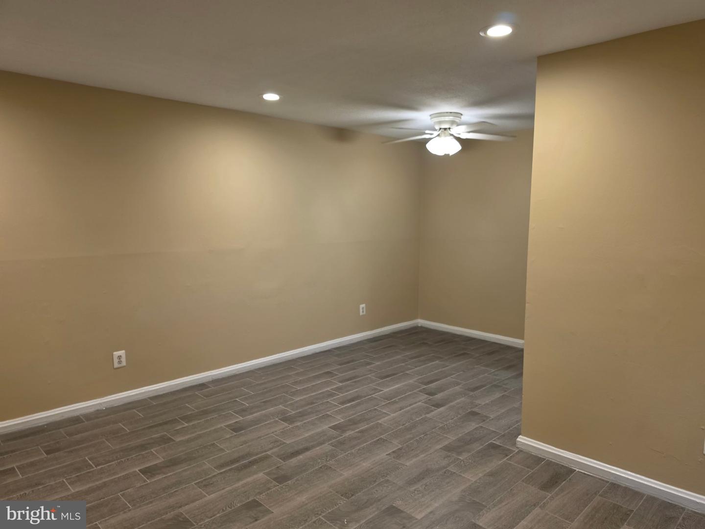610 Kennebec Ave #104 Property Photo 4