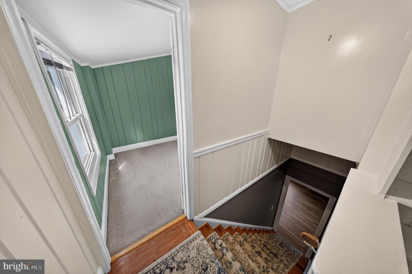 2712 Newton St Property Photo 21