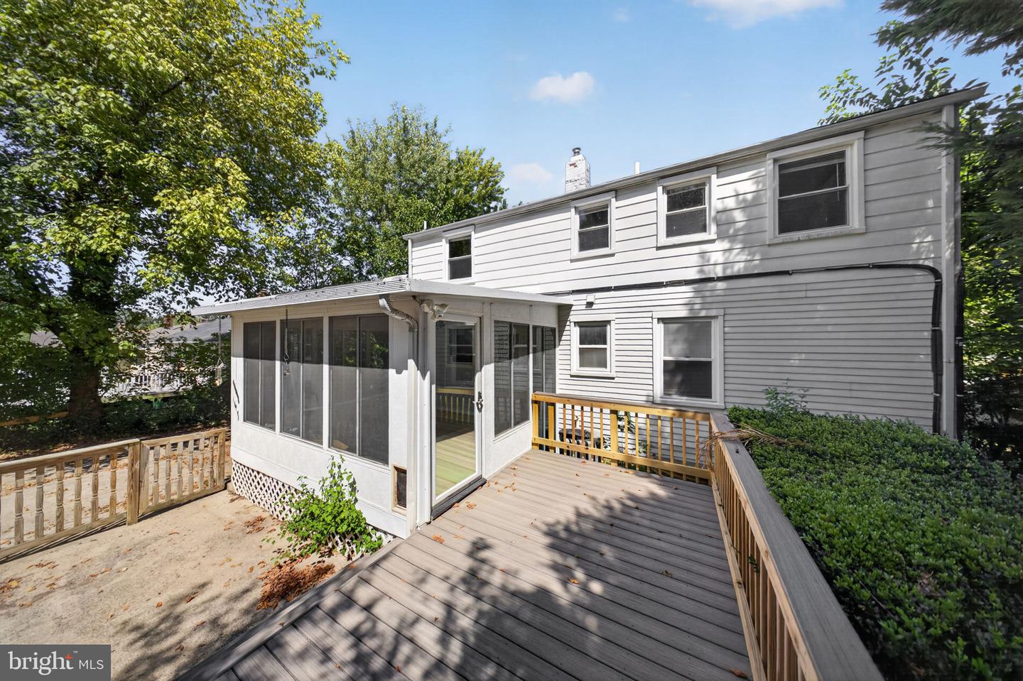 2712 Newton St Property Photo 47
