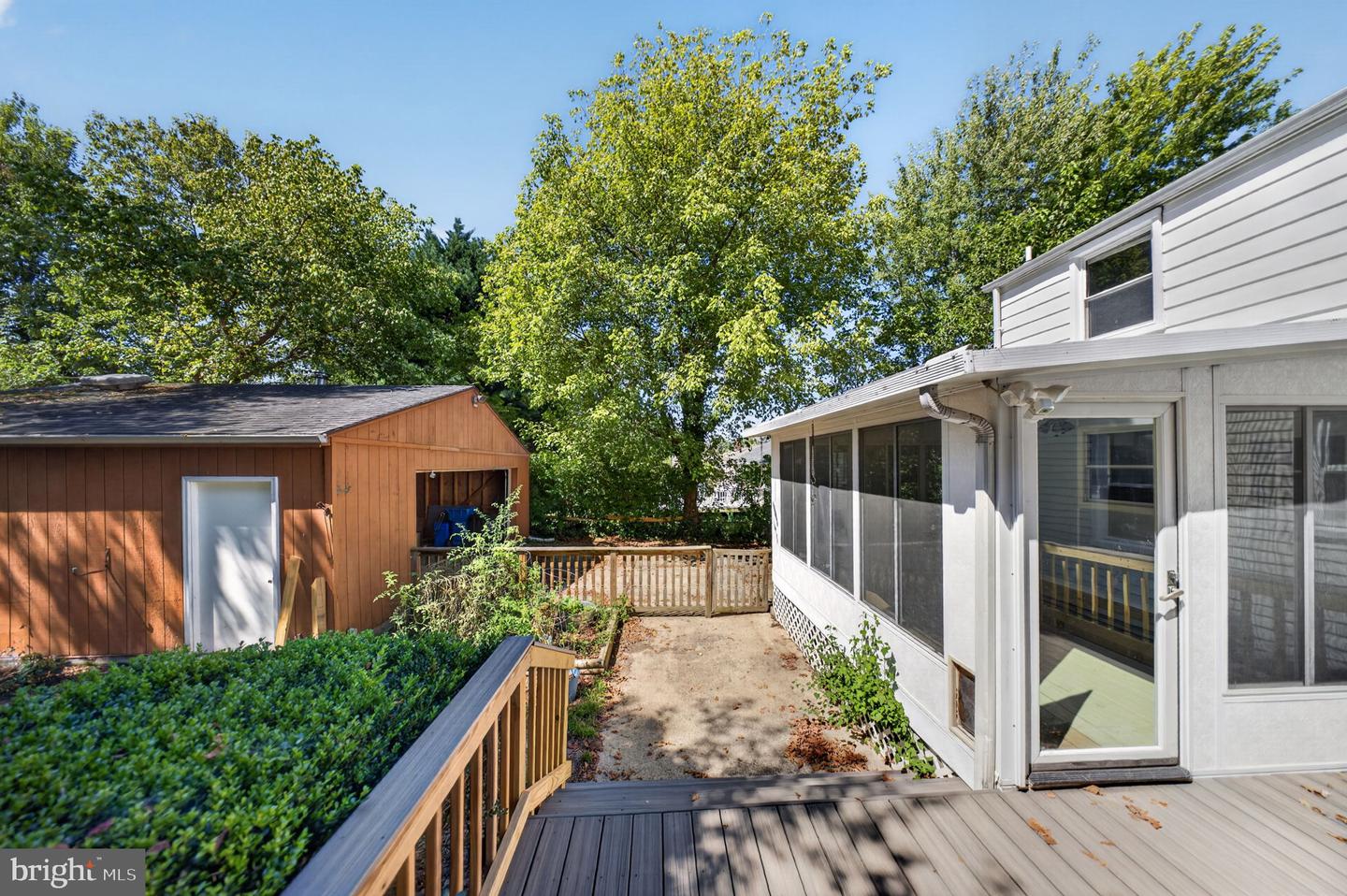 2712 Newton St Property Photo 48