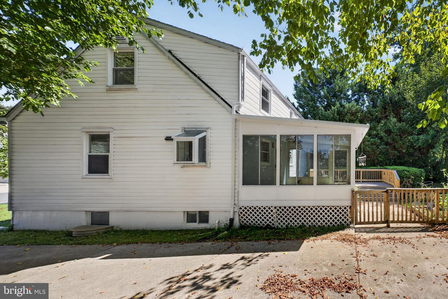 2712 Newton St Property Photo 53
