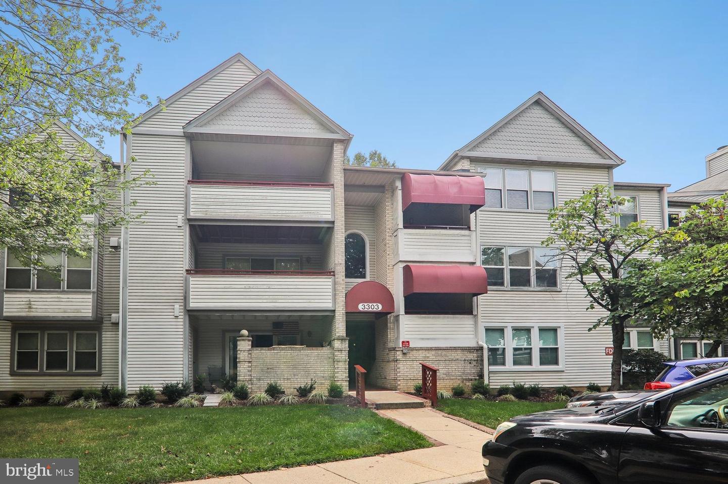 3303 Sir Thomas Dr #6-a-41 Property Photo 1