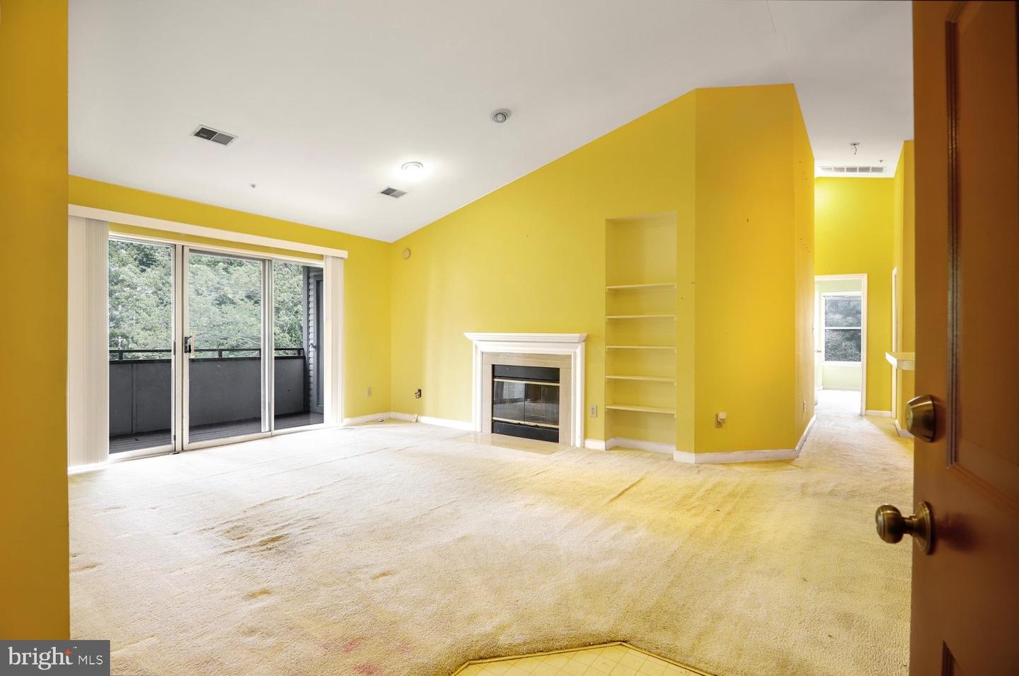 3303 Sir Thomas Dr #6-a-41 Property Photo 10