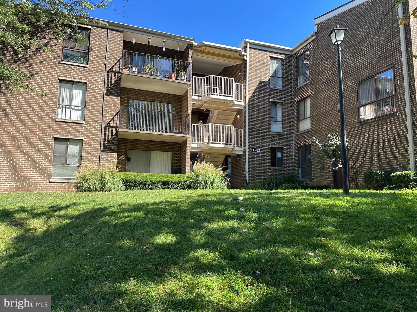 17821 BUEHLER RD #101 Property Photo 1