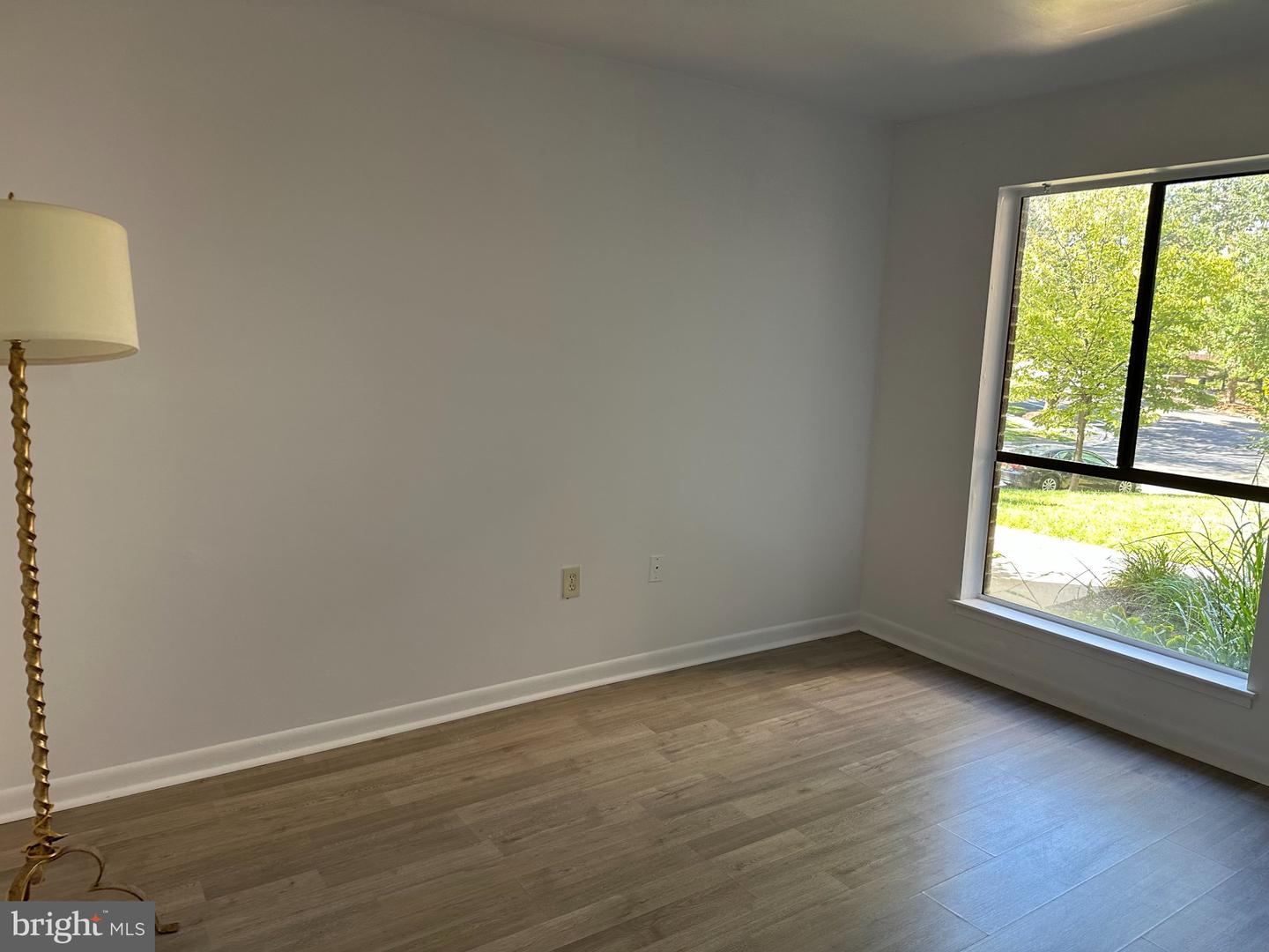 17821 Buehler Rd #101 Property Photo 13