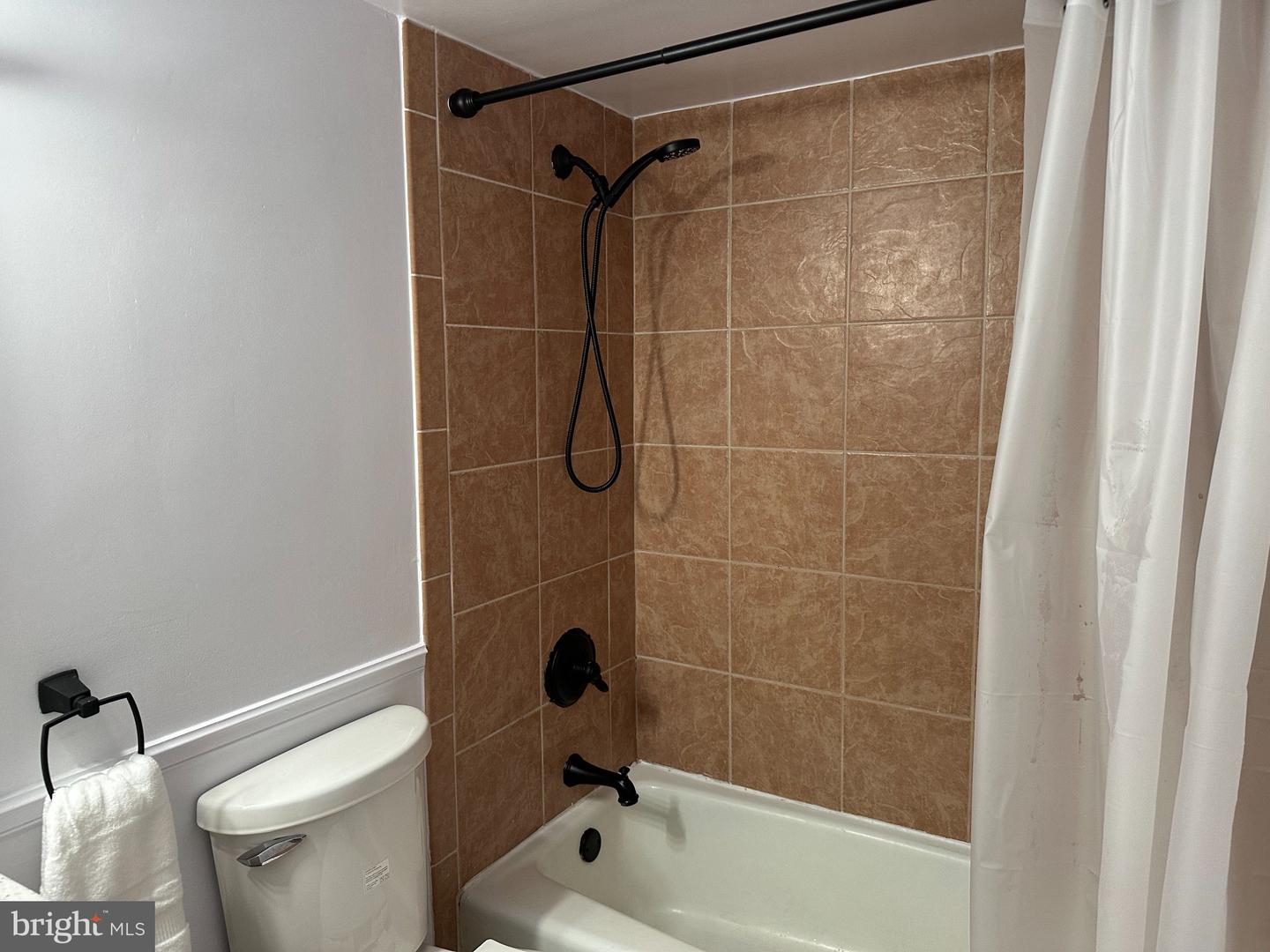 17821 Buehler Rd #101 Property Photo 17