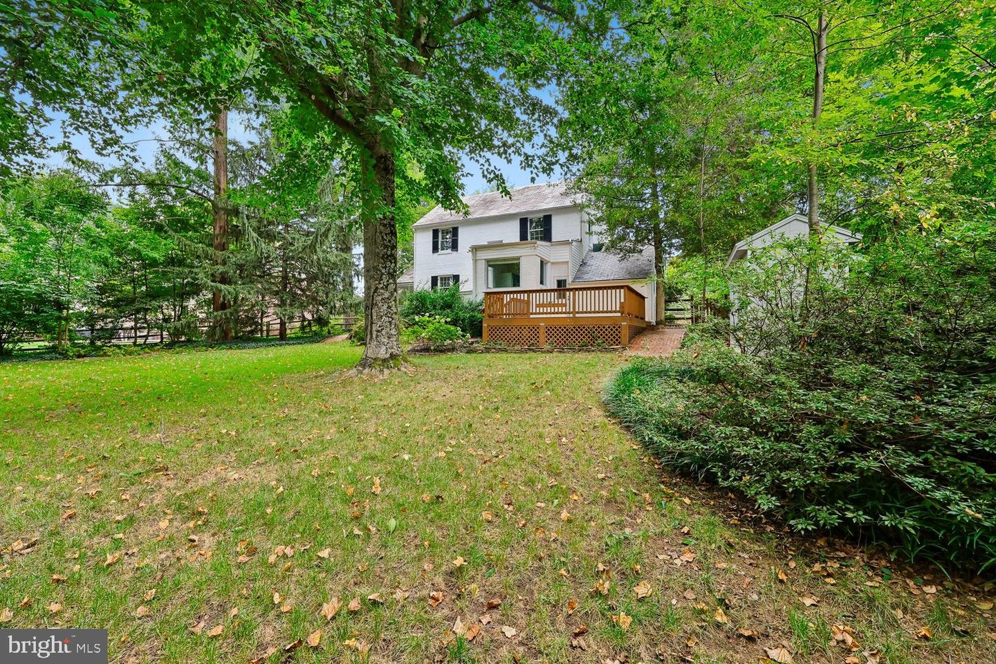4616 Norbeck Rd Property Photo 46