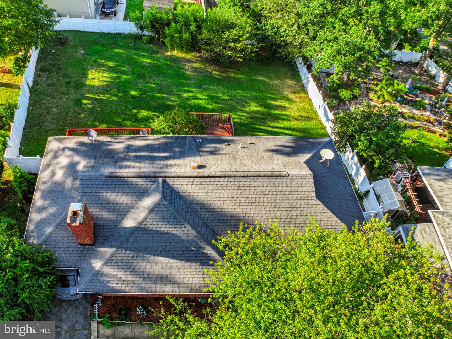1906 Forest Dale Dr Property Photo 4