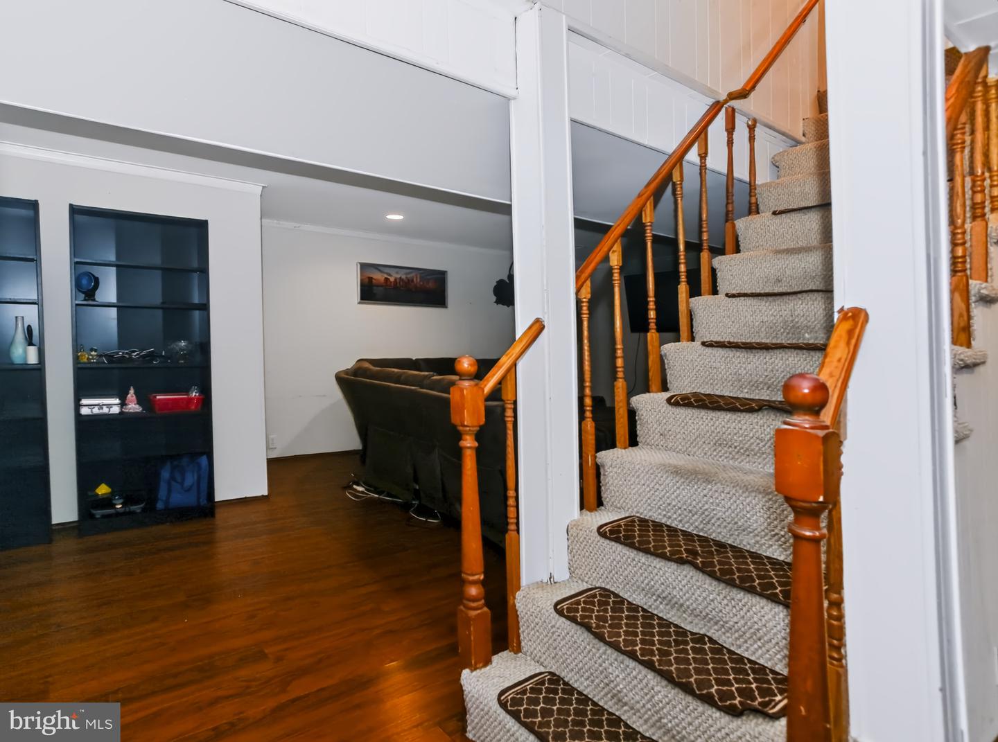 1906 Forest Dale Dr Property Photo 28
