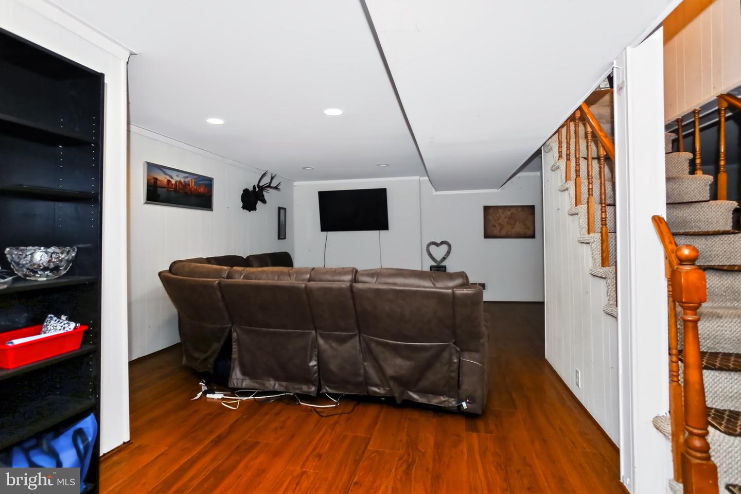 1906 Forest Dale Dr Property Photo 29