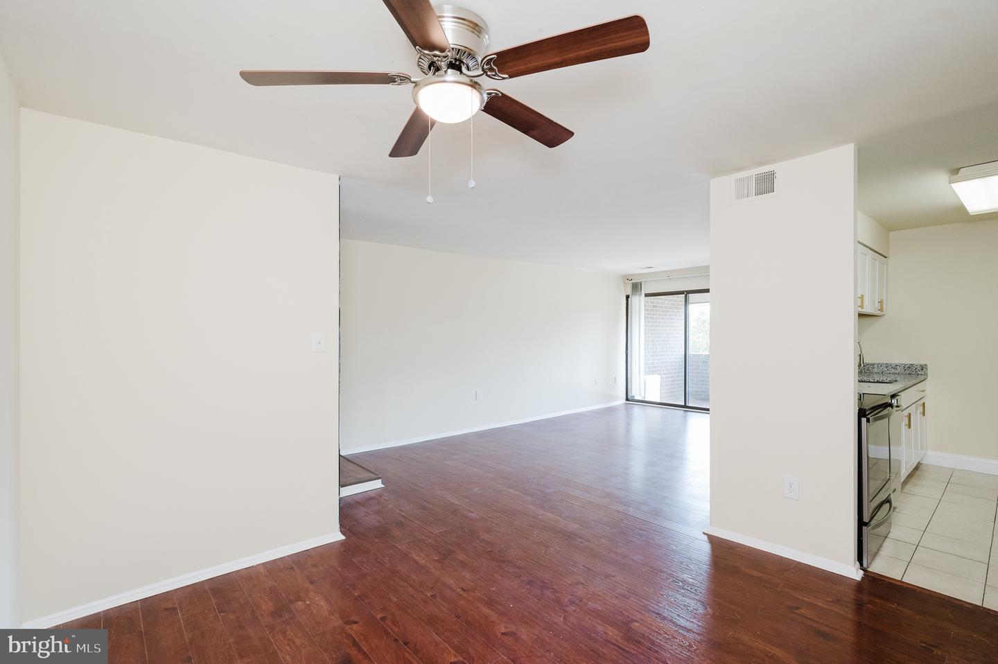 415 Christopher Ave #112 Property Photo 13