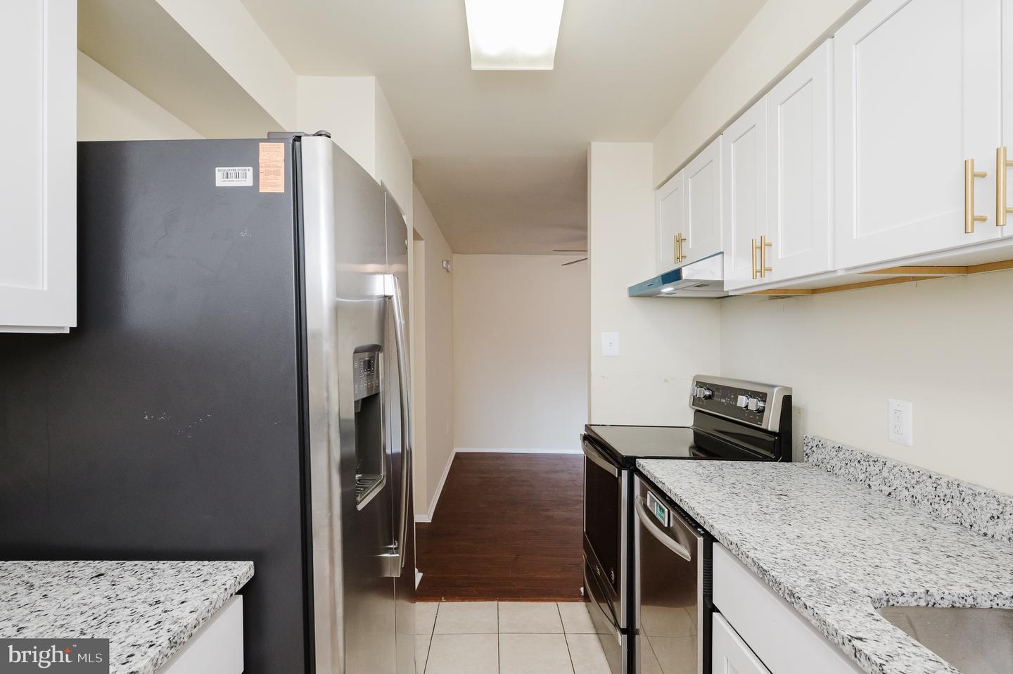 415 Christopher Ave #112 Property Photo 18