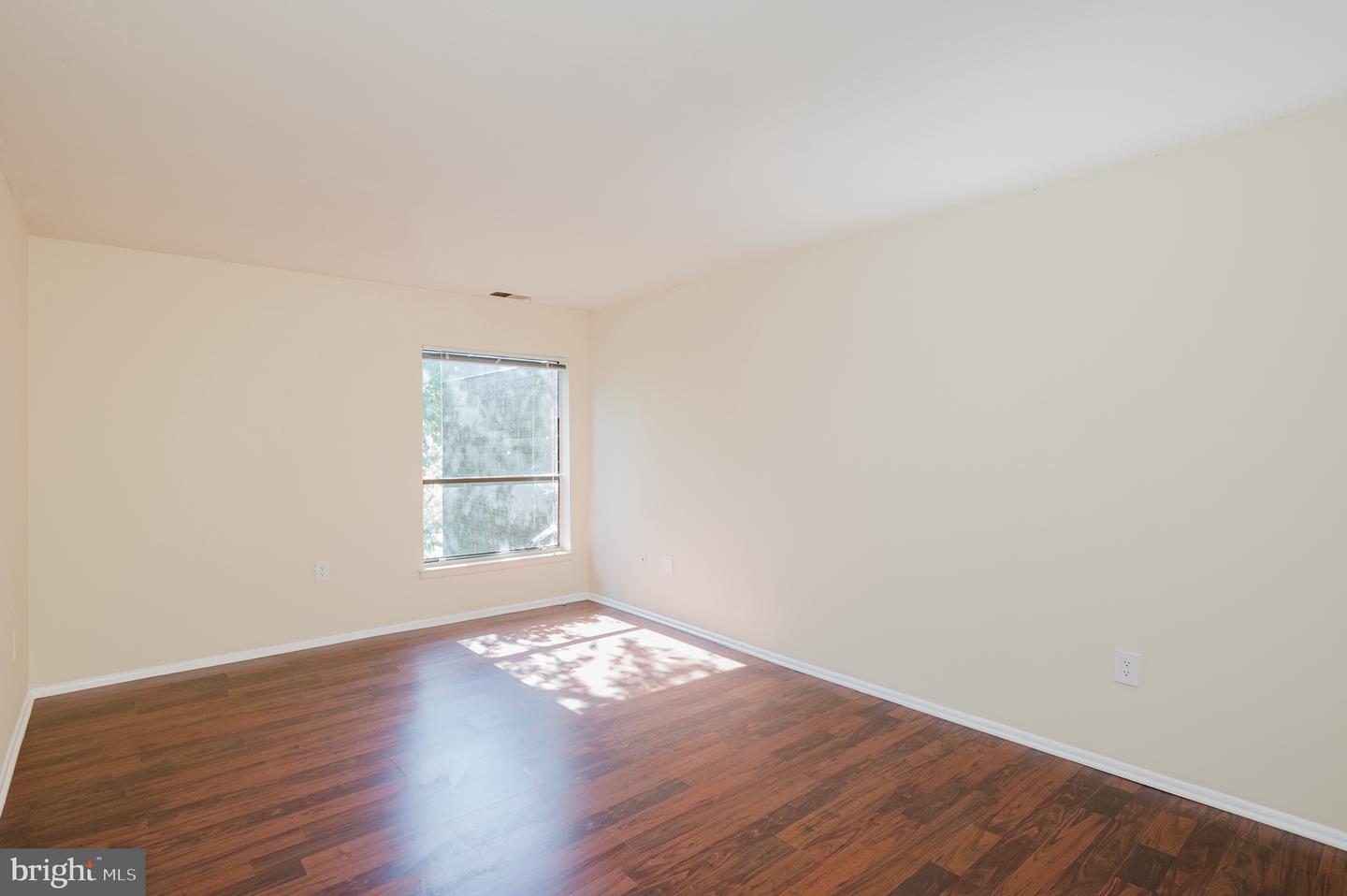 415 Christopher Ave #112 Property Photo 20