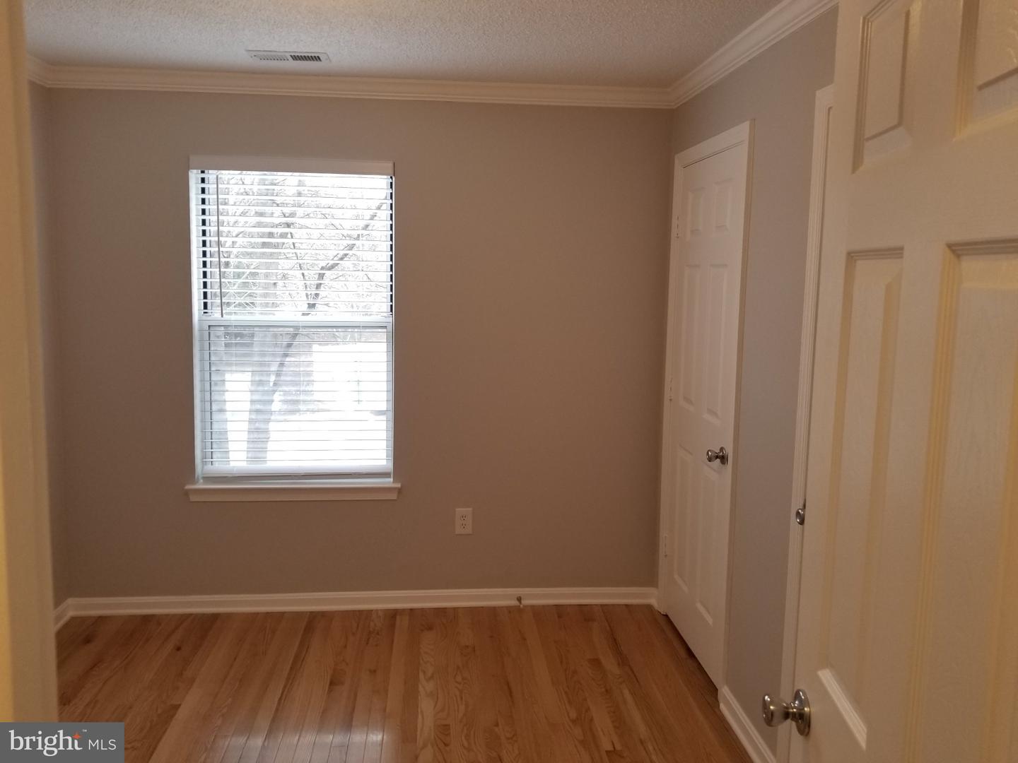 2603 Camelback Ln #5 Property Photo 8
