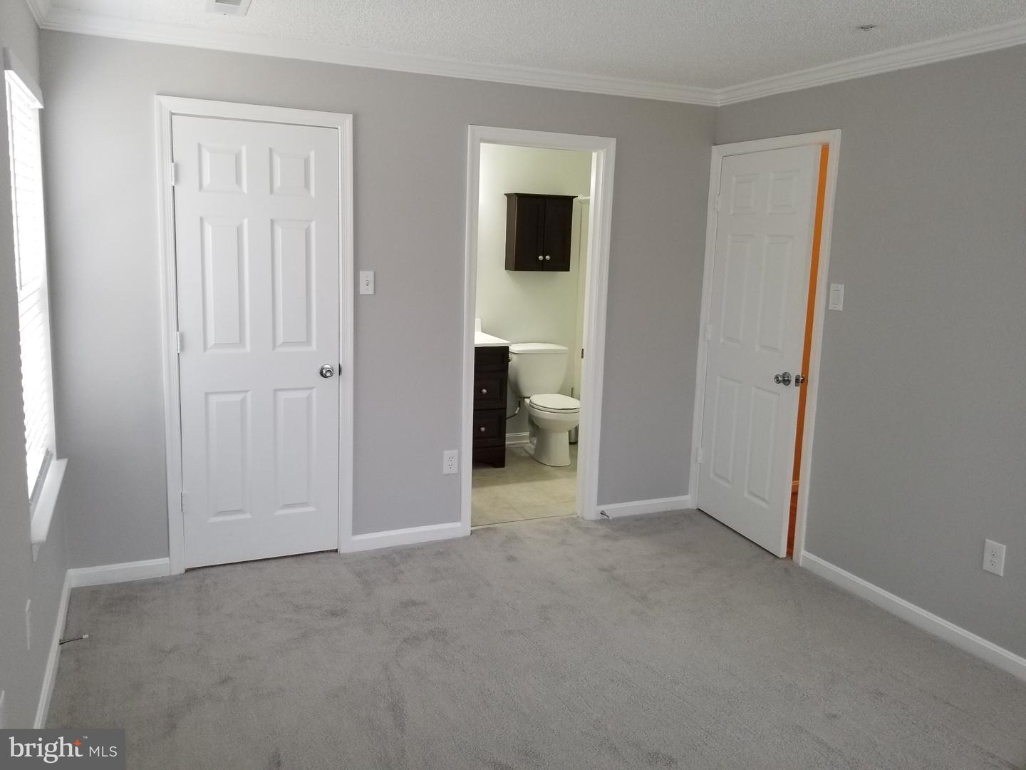 2603 Camelback Ln #5 Property Photo 13