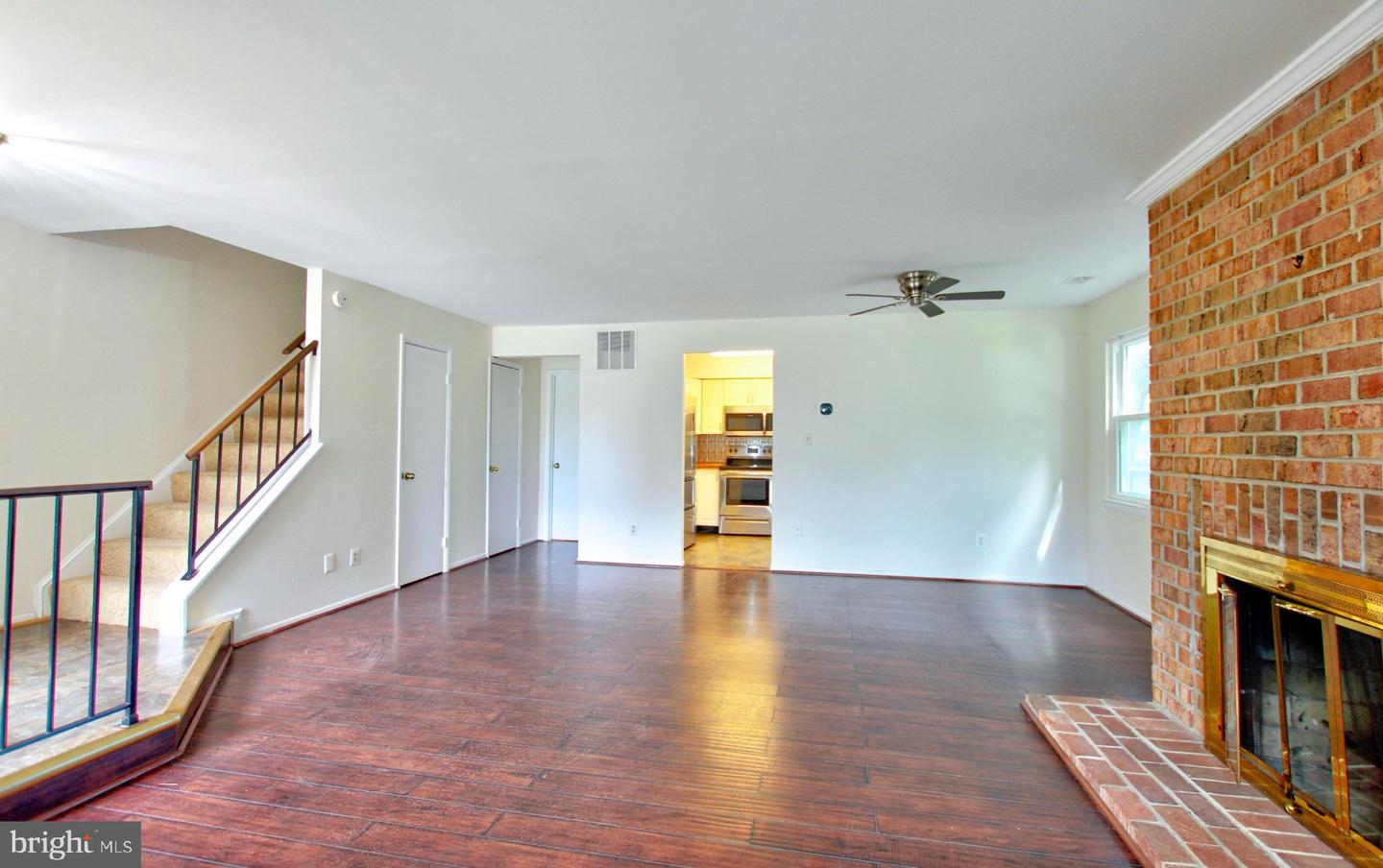 13131 Musicmaster Dr #123 Property Photo 3
