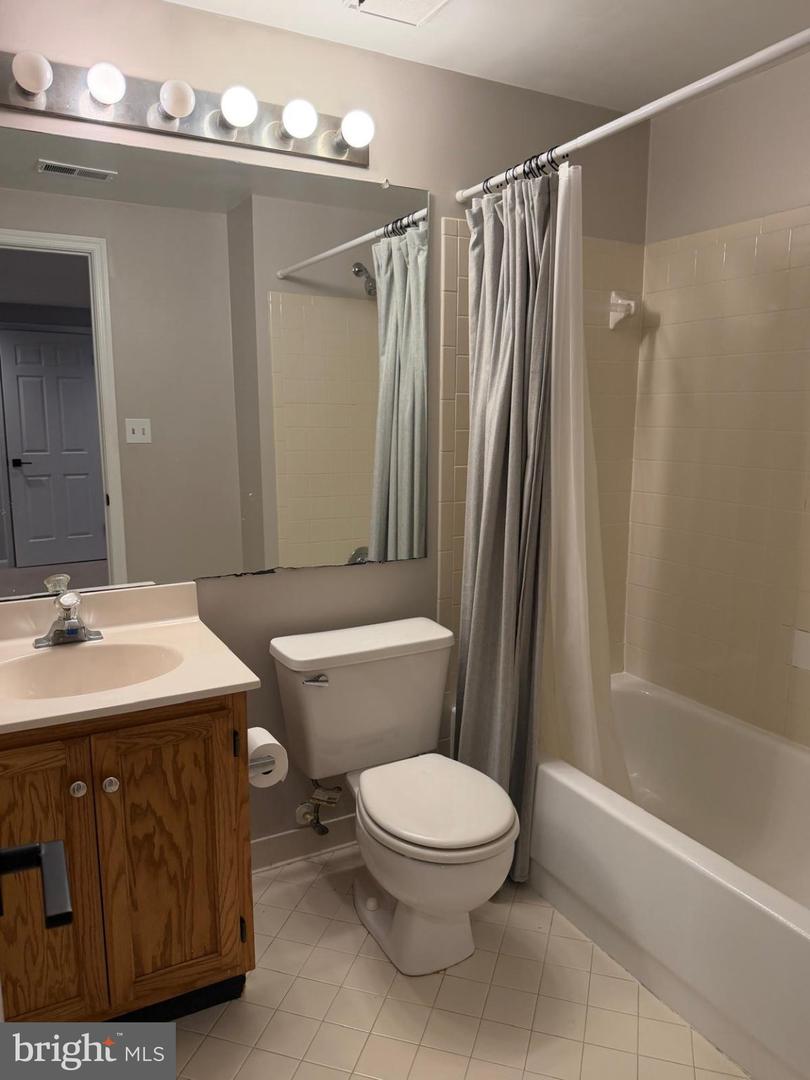 8527 Fountain Valley Dr Property Photo 31