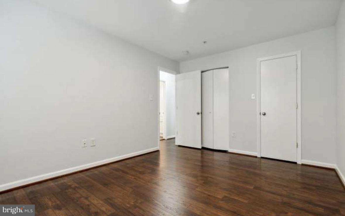 880 Quince Orchard Blvd #201 Property Photo 14