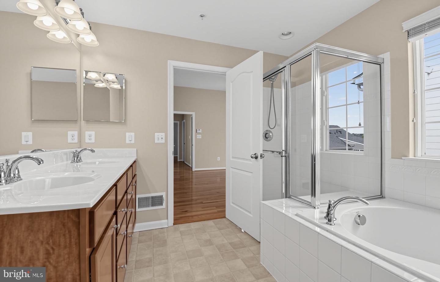 23011 Heath Aster Way Property Photo 8