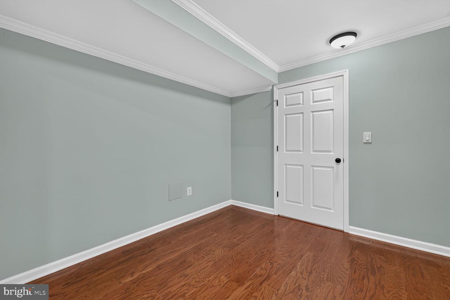 508 Market St E Property Photo 36