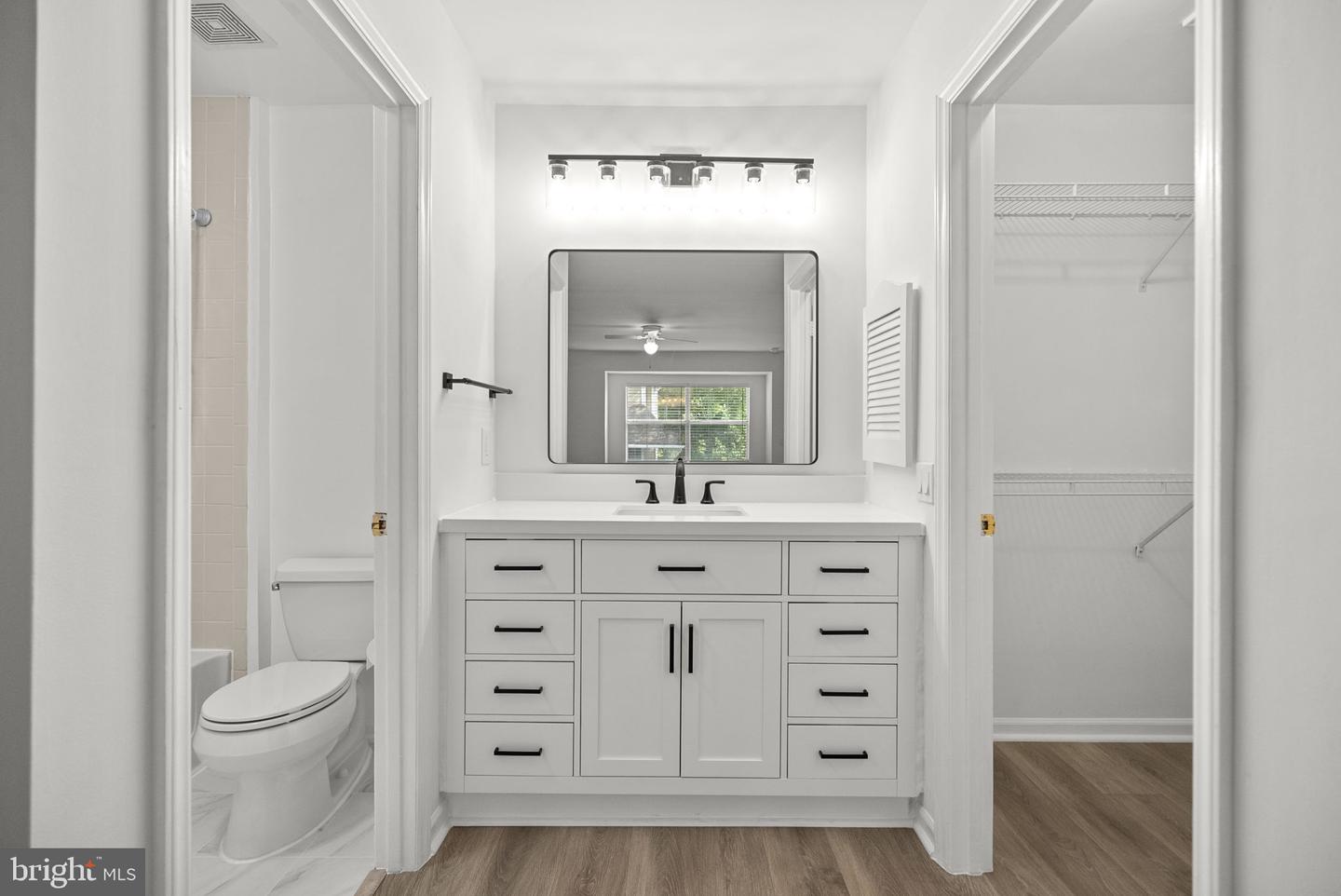 10805 Hampton Mill Ter #220 Property Photo 17