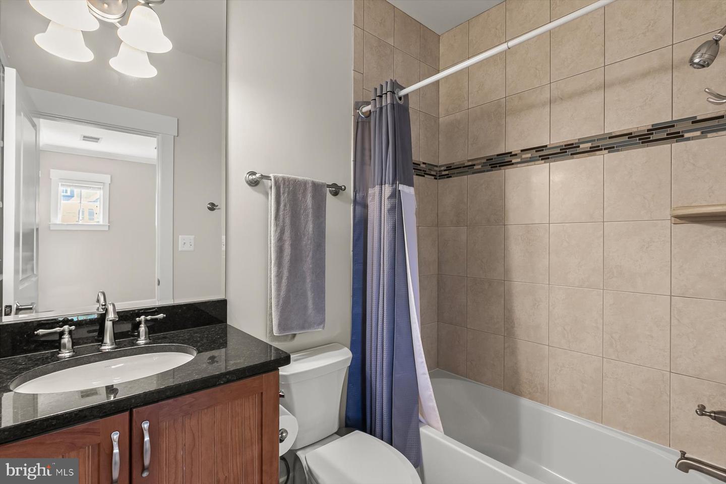 4527 Maple Ave Property Photo 43