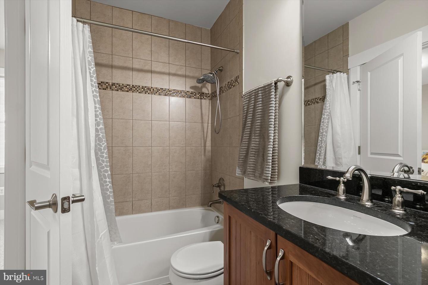 4527 Maple Ave Property Photo 55