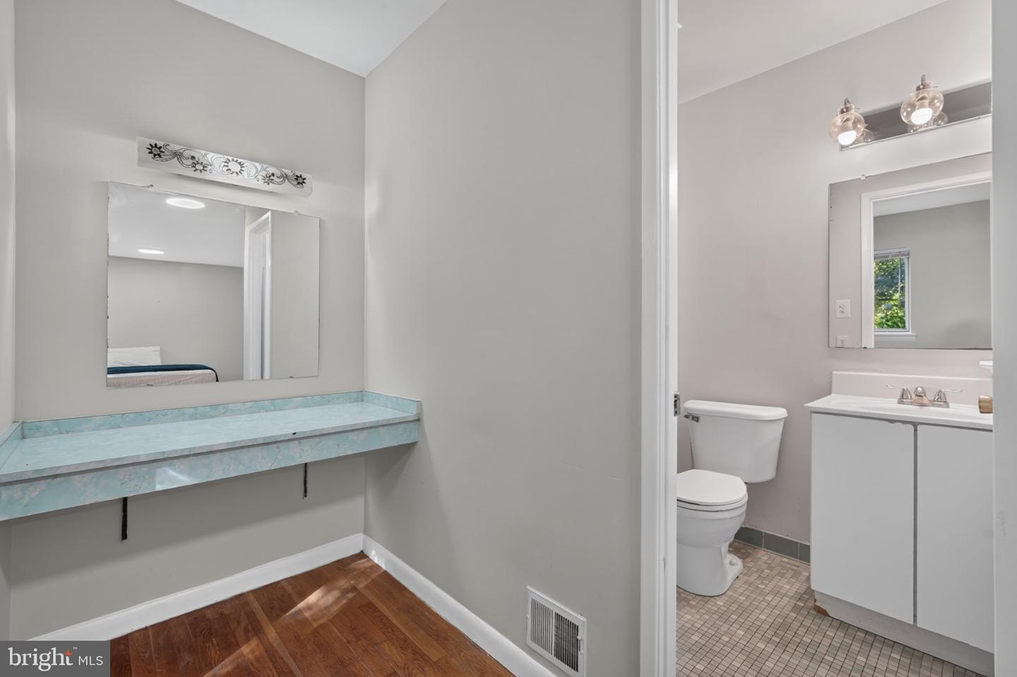 405 Winterthur Ct Property Photo 18