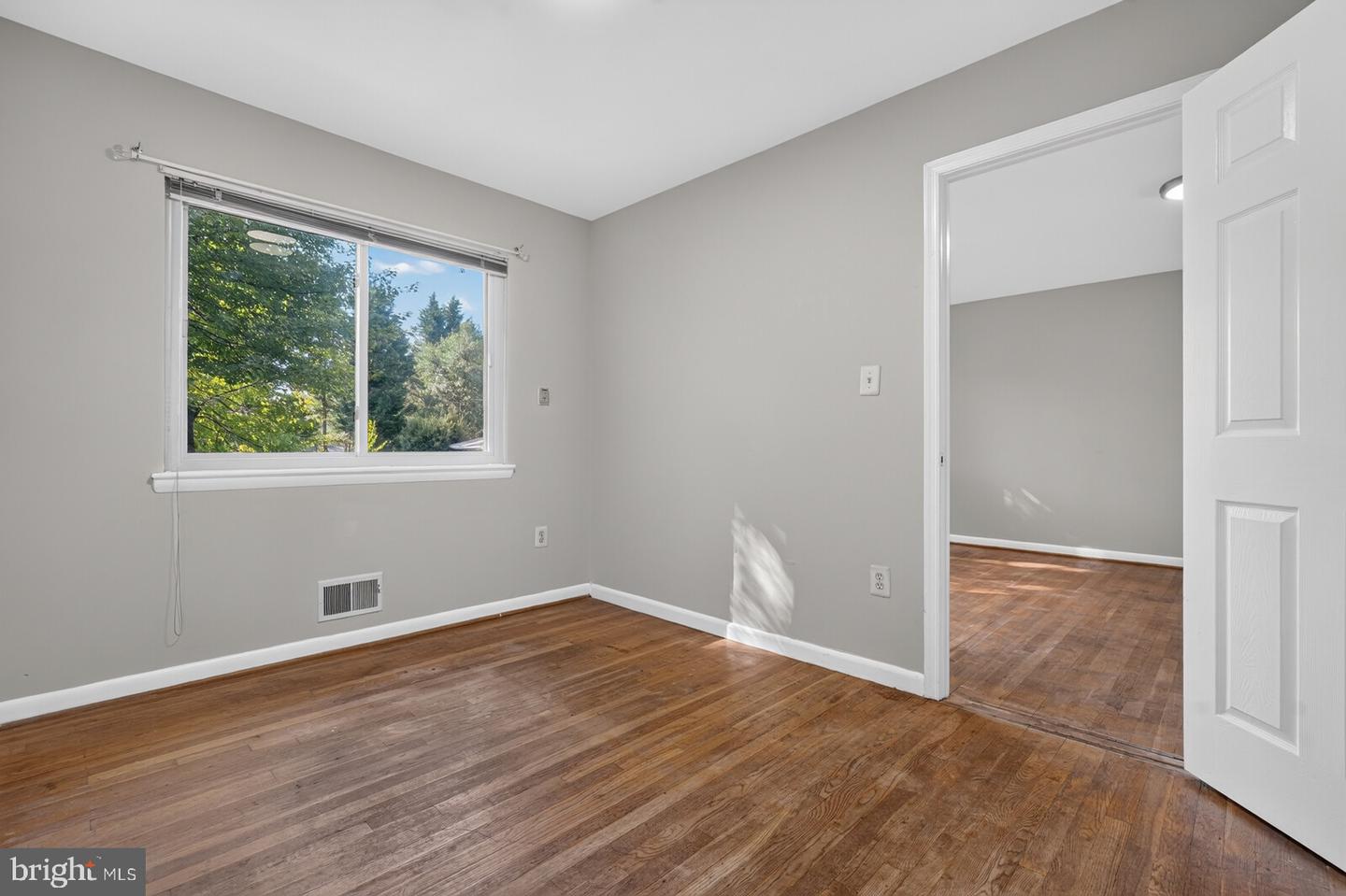 405 Winterthur Ct Property Photo 30