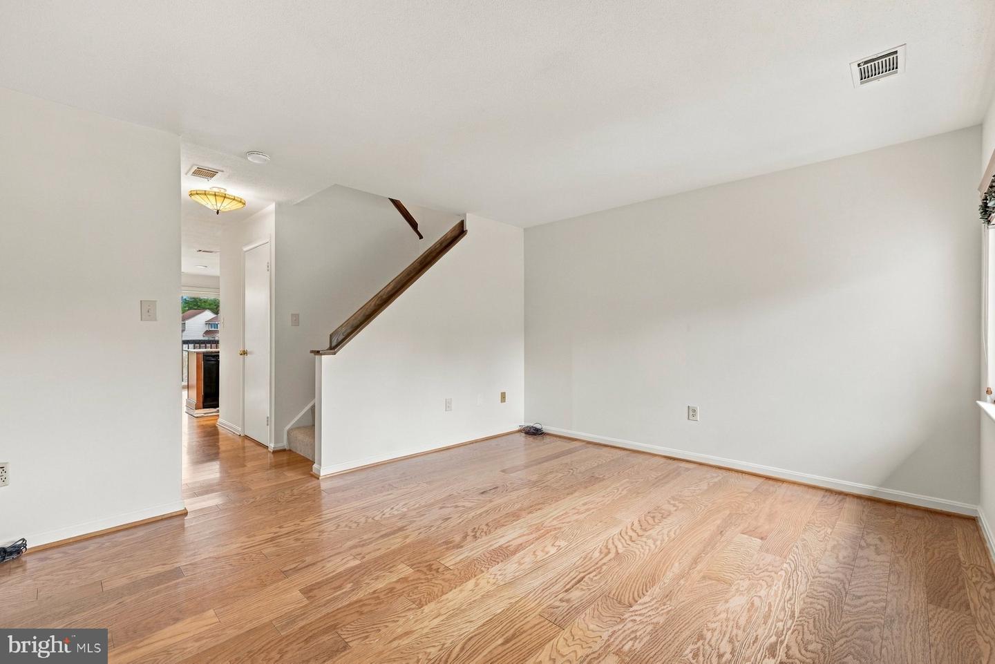 18240 Windsor Hill Dr #311 Property Photo 5