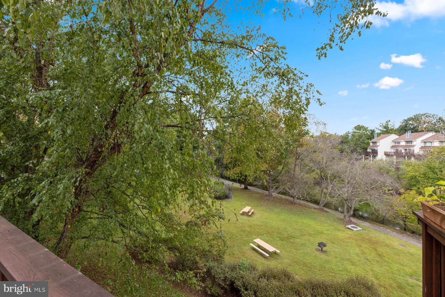18240 Windsor Hill Dr #311 Property Photo 23