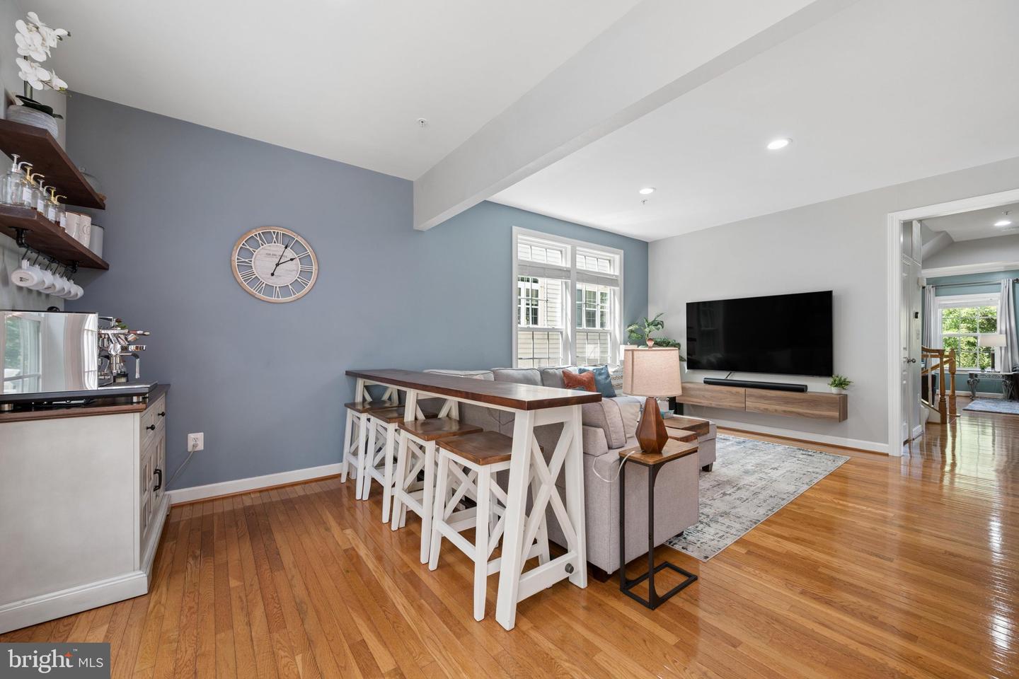 1749 Chiswick Ct Property Photo 20
