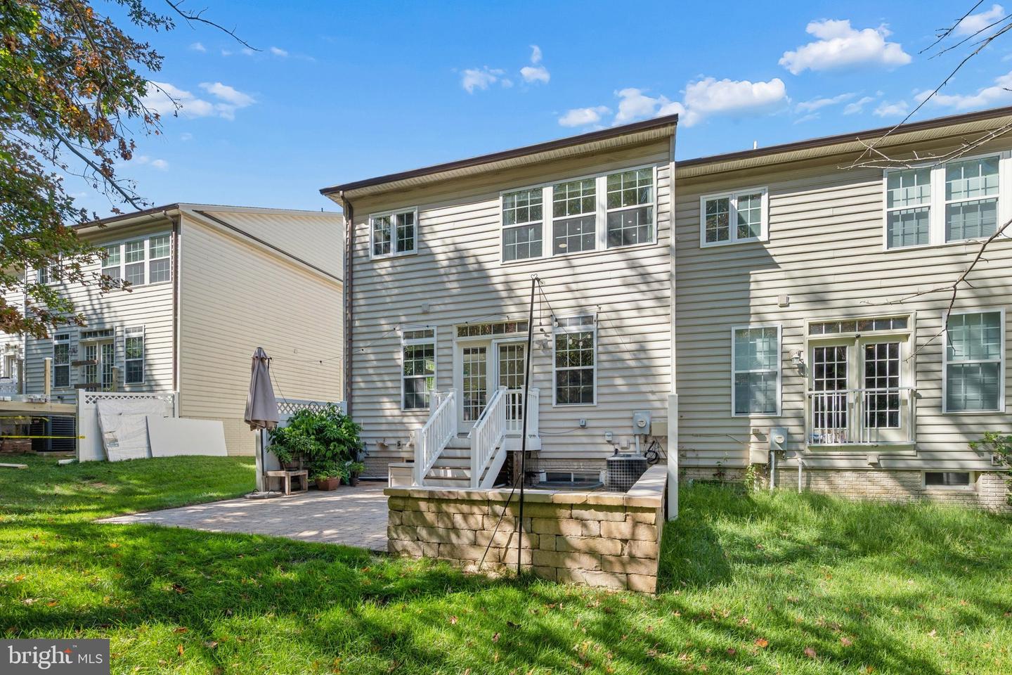 1749 Chiswick Ct Property Photo 46