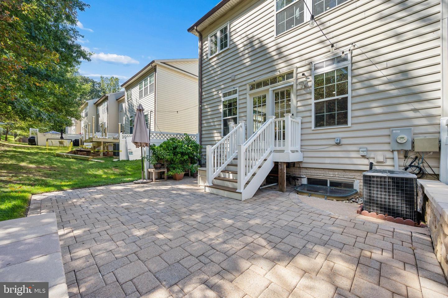 1749 Chiswick Ct Property Photo 47