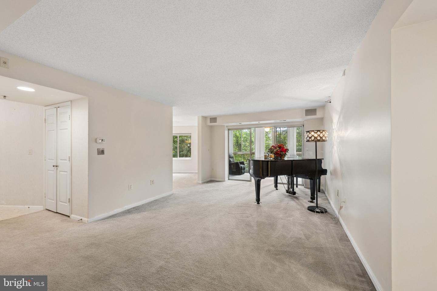 14800 Pennfield Cir #301 Property Photo 7