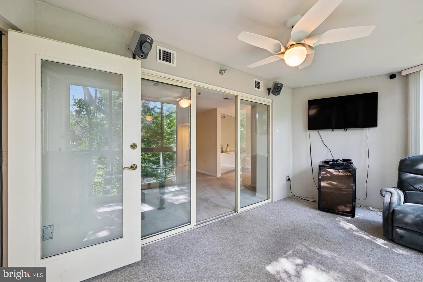 14800 Pennfield Cir #301 Property Photo 12